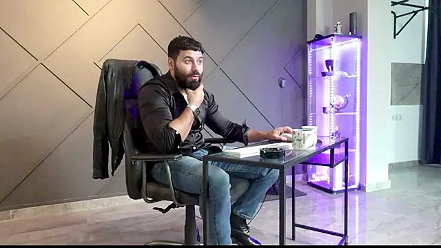 mattmasterss online show from 12-15-24, 10:50