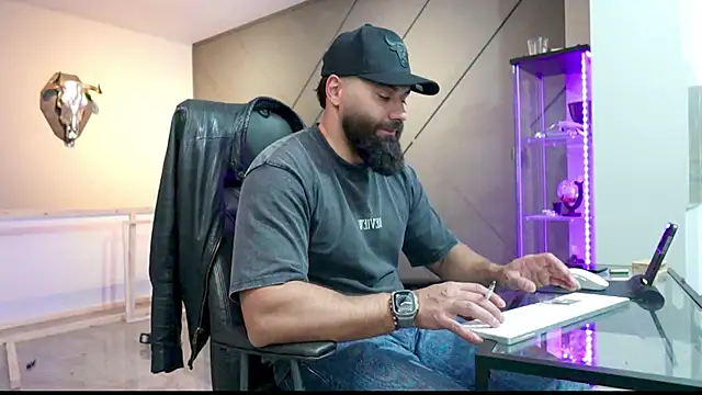 mattmasterss online show from 03-22-25, 08:15