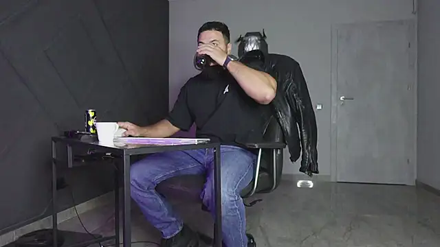 mattmasterss online show from 10-23-25, 09:13