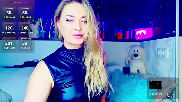  JuliaSpace  online show from 02-03-26, 06:24