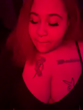 Snapshot of Juicyjordie chatting on 11-09-25, 05:39 Juicyjordie online show from 11-09-25, 05:39