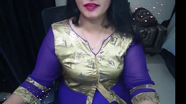 Snapshot of Arushisingh8888 chatting on 06-19-26, 03:49 Arushisingh8888 online show from 06-19-26, 03:49