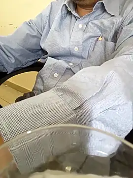 Hot-man39 online show from 03-14-26, 08:09