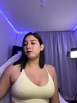 BellaNaye  online show from 02-27-25, 11:04