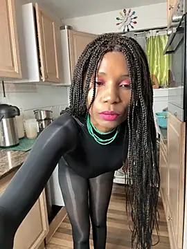 Snapshot of Shantel-Olivia chatting on 11-25-25, 08:36 Shantel-Olivia online show from 11-25-25, 08:36