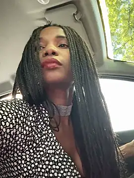 Shantel-Olivia online show from 06-18-26, 07:08