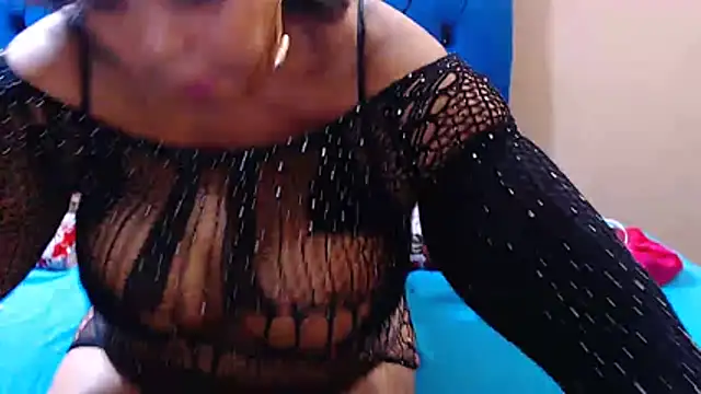 ebonycandy10 online show from 12-19-25, 05:47