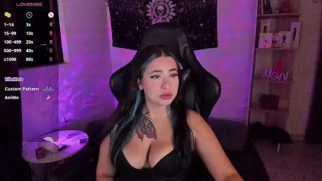 Snapshot of sweetcoralinee chatting on 02-21-25, 11:54 sweetcoralinee online show from 02-21-25, 11:54