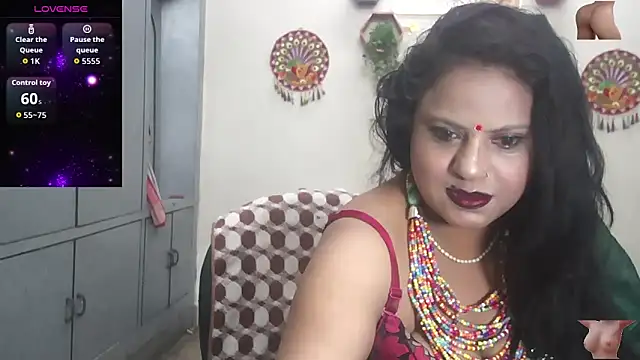 Sexy komolika online show from 05-18-26, 11:05