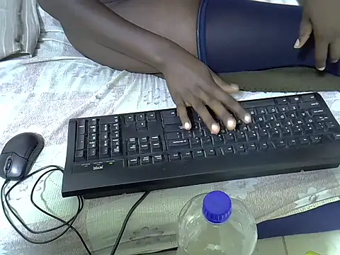 springly love online show from 11-07-25, 03:17