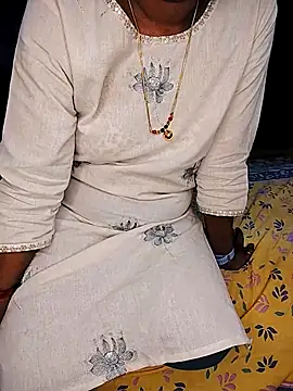 rashmikagowda online show from 03-03-25, 10:49