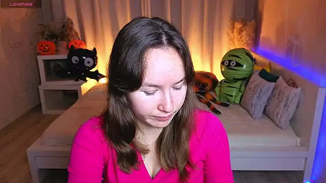 Little doll meow online show from 10-27-25, 02:48