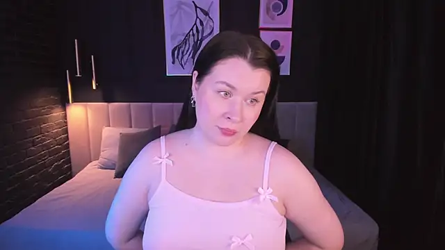 Snapshot of ShedarBrooks chatting on 03-26-26, 05:35 ShedarBrooks online show from 03-26-26, 05:35