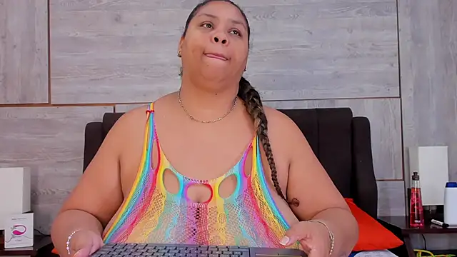 Lynn Jones online show from 01-16-25, 04:07