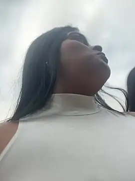 royalgirls x online show from 02-15-25, 10:42