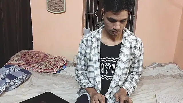 Snapshot of Stallion_Theboy22 chatting on 02-18-26, 03:46 Stallion Theboy22 online show from 02-18-26, 03:46