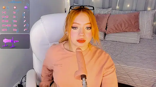 Snapshot of Kloe_Raize chatting on 02-03-25, 10:43 Kloe Raize online show from 02-03-25, 10:43