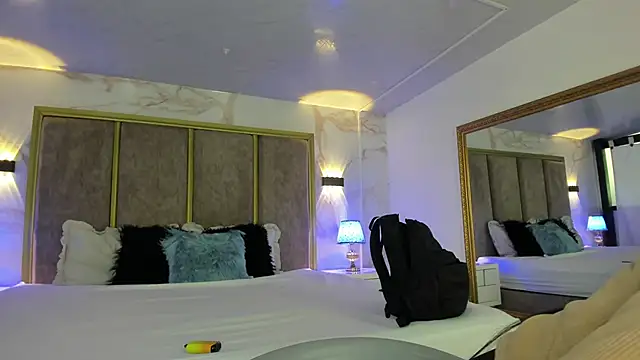 PaulinaDuarte online show from 12-02-25, 11:37