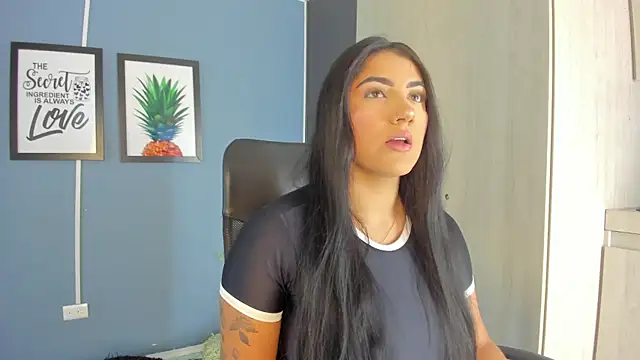 PaulinaDuarte online show from 04-20-26, 11:13