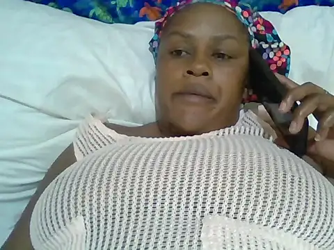 tight pussy gall online show from 10-11-25, 02:48