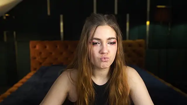 Snapshot of Grace_Fantasy chatting on 12-06-24, 11:57 Grace Fantasy online show from 12-06-24, 11:57