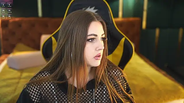 Snapshot of Grace_Fantasy chatting on 03-21-25, 11:23 Grace Fantasy online show from 03-21-25, 11:23