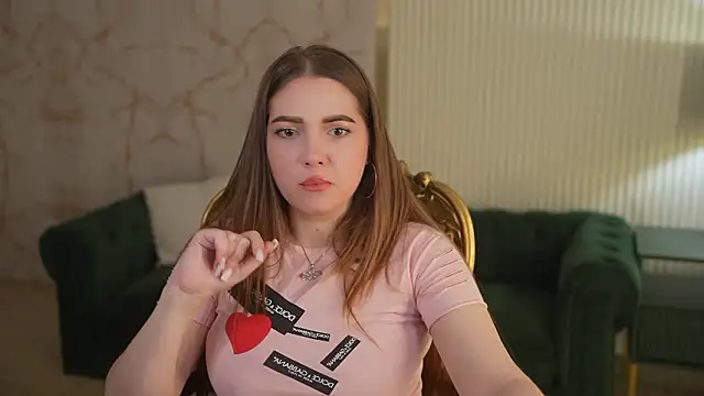 Snapshot of Grace_Fantasy chatting on 02-22-26, 07:34 Grace Fantasy online show from 02-22-26, 07:34