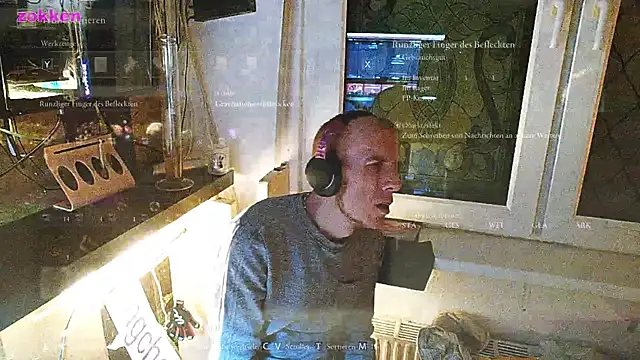 Snapshot of BongChannel chatting on 01-09-25, 11:24 BongChannel online show from 01-09-25, 11:24