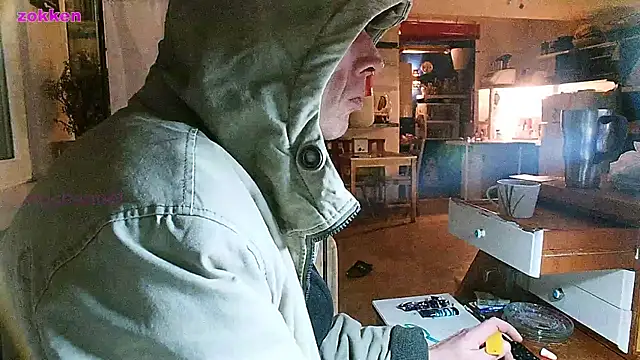 Snapshot of BongChannel chatting on 01-28-25, 05:03 BongChannel online show from 01-28-25, 05:03