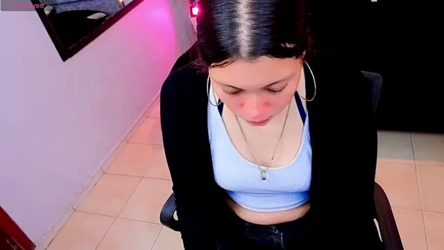 Lana stone  online show from 10-07-25, 03:25