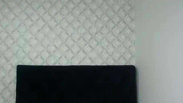 Snapshot of Emma-Wilson chatting on 02-13-25, 10:00 Emma-Wilson online show from 02-13-25, 10:00