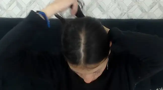 Snapshot of Emma-Wilson chatting on 02-26-25, 10:36 Emma-Wilson online show from 02-26-25, 10:36