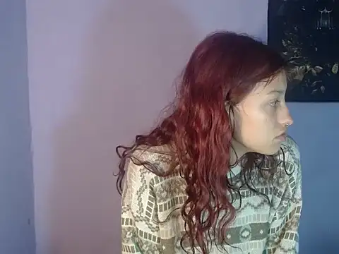 Snapshot of Emma-Wilson chatting on 07-15-26, 07:41 Emma-Wilson online show from 07-15-26, 07:41
