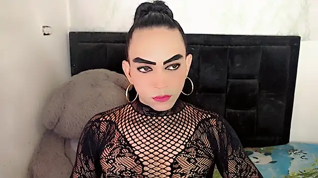 Snapshot of Michell_Queen chatting on 12-04-25, 04:22 Michell Queen online show from 12-04-25, 04:22