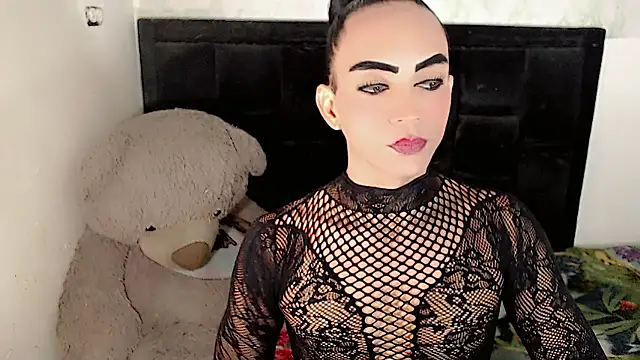 Snapshot of Michell_Queen chatting on 01-14-26, 05:57 Michell Queen online show from 01-14-26, 05:57