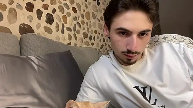 Snapshot of David_Brown18 chatting on 01-06-26, 08:45 David Brown18 online show from 01-06-26, 08:45