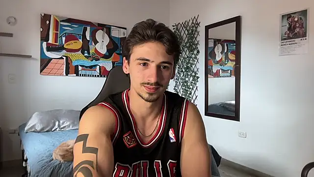 Snapshot of David_Brown18 chatting on 01-10-26, 08:21 David Brown18 online show from 01-10-26, 08:21