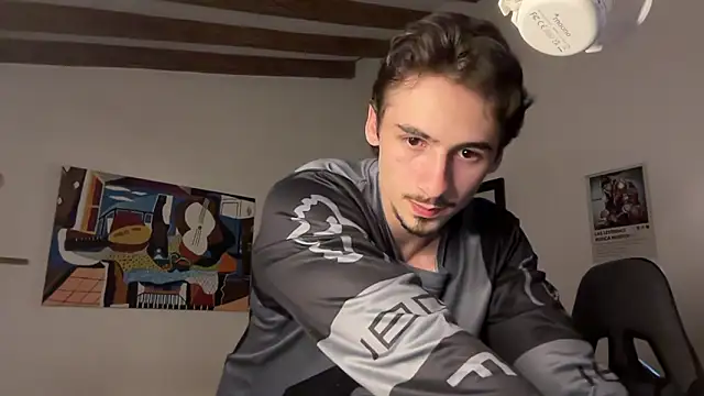 Snapshot of David_Brown18 chatting on 02-17-26, 01:13 David Brown18 online show from 02-17-26, 01:13