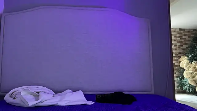 Snapshot of dominic_brandd23 chatting on 11-15-25, 05:53 dominic brandd23 online show from 11-15-25, 05:53