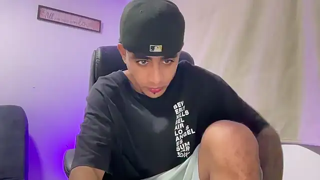 Snapshot of dominic_brandd23 chatting on 03-03-26, 10:48 dominic brandd23 online show from 03-03-26, 10:48