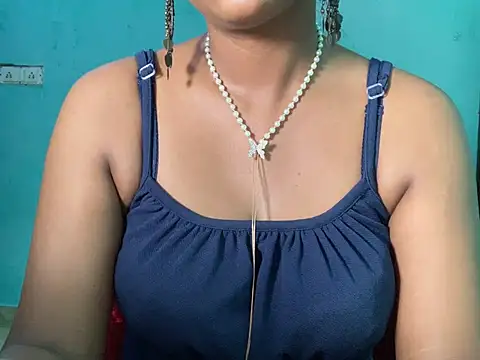 Sexy trisha  7 online show from 07-06-26, 09:28