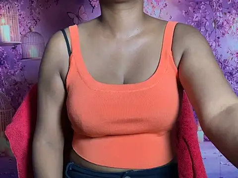 Sexy trisha  7 online show from 07-16-26, 06:03