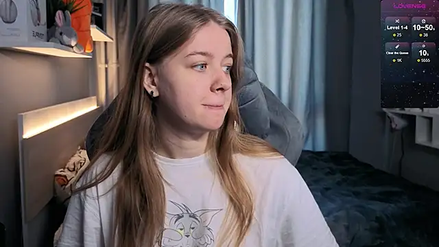 Snapshot of candy_maggie chatting on 02-21-25, 10:07 candy maggie online show from 02-21-25, 10:07