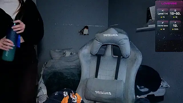 Snapshot of candy_maggie chatting on 11-05-25, 05:24 candy maggie online show from 11-05-25, 05:24