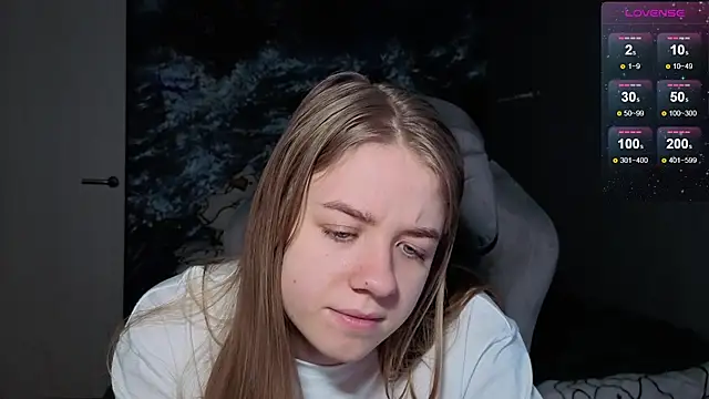 Snapshot of candy_maggie chatting on 01-07-26, 04:53 candy maggie online show from 01-07-26, 04:53