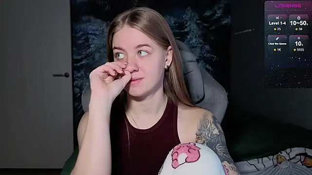 Snapshot of candy_maggie chatting on 01-09-26, 05:21 candy maggie online show from 01-09-26, 05:21