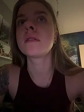 Snapshot of candy_maggie chatting on 01-12-26, 04:56 candy maggie online show from 01-12-26, 04:56