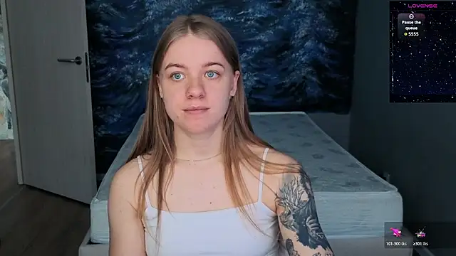 Snapshot of candy_maggie chatting on 03-13-26, 09:16 candy maggie online show from 03-13-26, 09:16