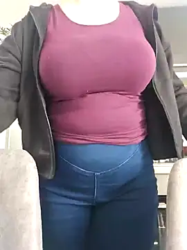 KristenVega online show from 03-06-25, 12:19