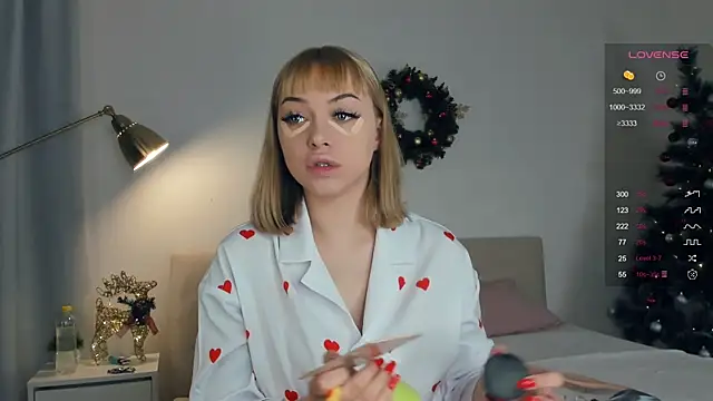 KateDolphin online show from 12-27-24, 05:16